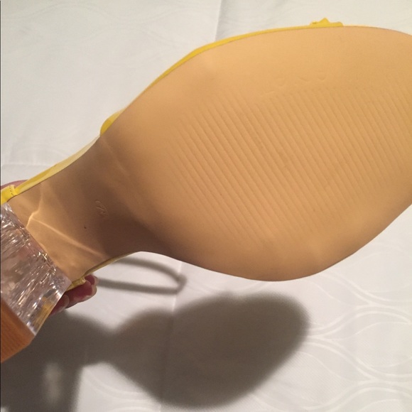 💥New Liliana Yellow Peep Toe Heels - Picture 4 of 8